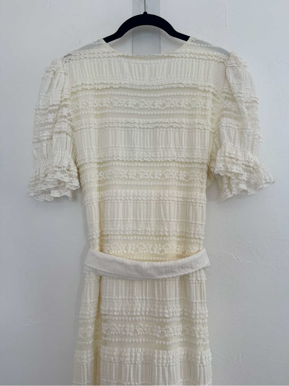 Tularosa Quinn Midi Dress Cream Boho Ruffle Puff Shoulder Belted Bridal Wedding - Picture 11 of 15